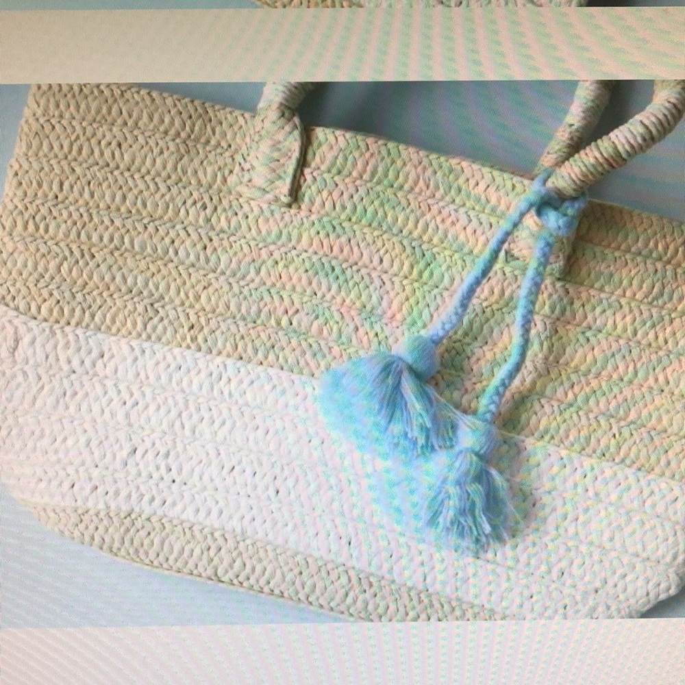 NIP-Altru Good Straw Tote-Gorgeous handmade straw tote